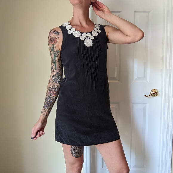 Jenny Han Charcoal Silk Mini Dress - Picture 4 of 6